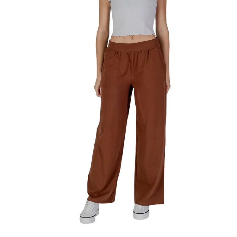 Women's Casual Wear Outfit B.Young  Cotton Jeans & Women's Pant
