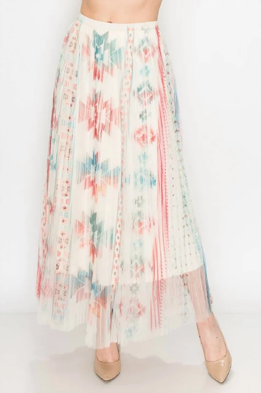 Plus-Size Women's Garments All In A Day Skirt In Turquoise Geo