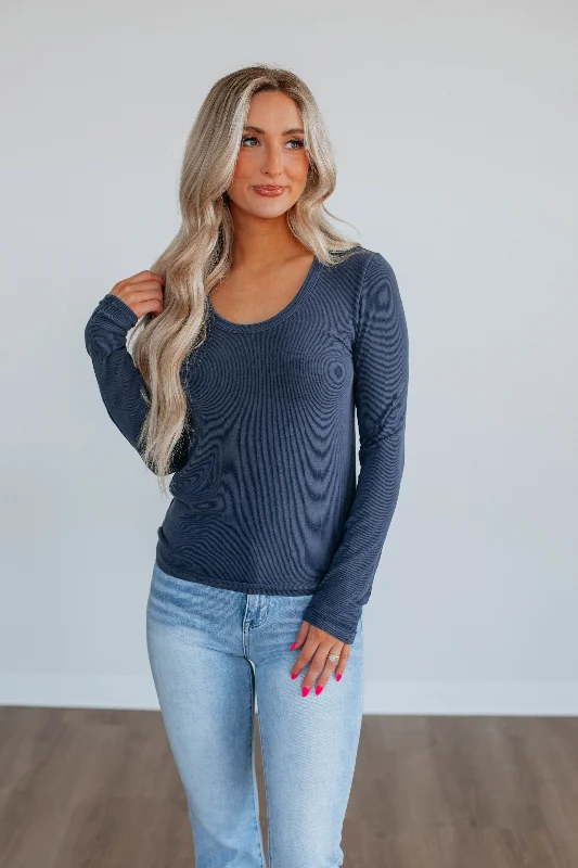 Stylish Women's Garments Karigan Ribbed Top - Navy