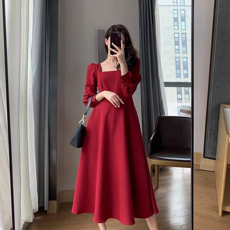 Minimalist Fashion Sale Red Dress Women's Square Neck French Style Dress      S3454