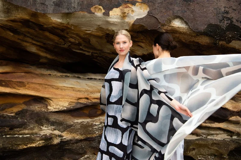 High End Fashion Alquema Long Estrella Dress And Collare Coat - Silver Tuscan