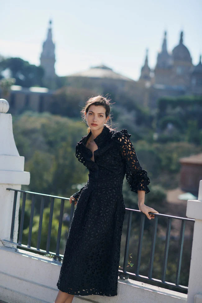 Women's Vintage-Inspired Outfit Dea Kudibal Black Divina Dress