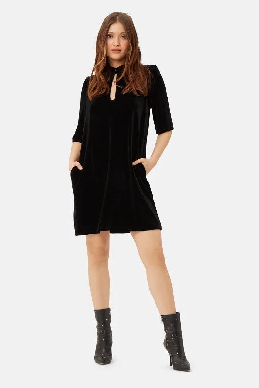 Season Offer Traffic People Peep Dress