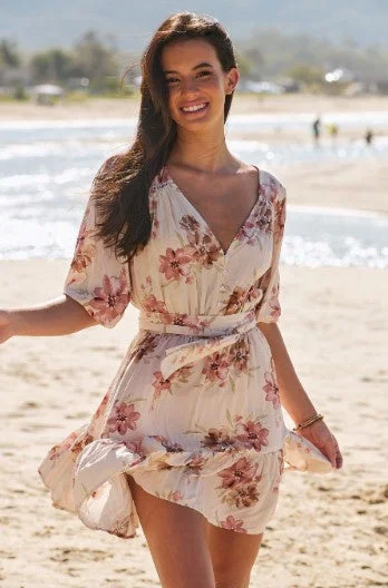 Flash Sale On Women's Apparel – Grab Your Favorites Today Love story print dahlia dress