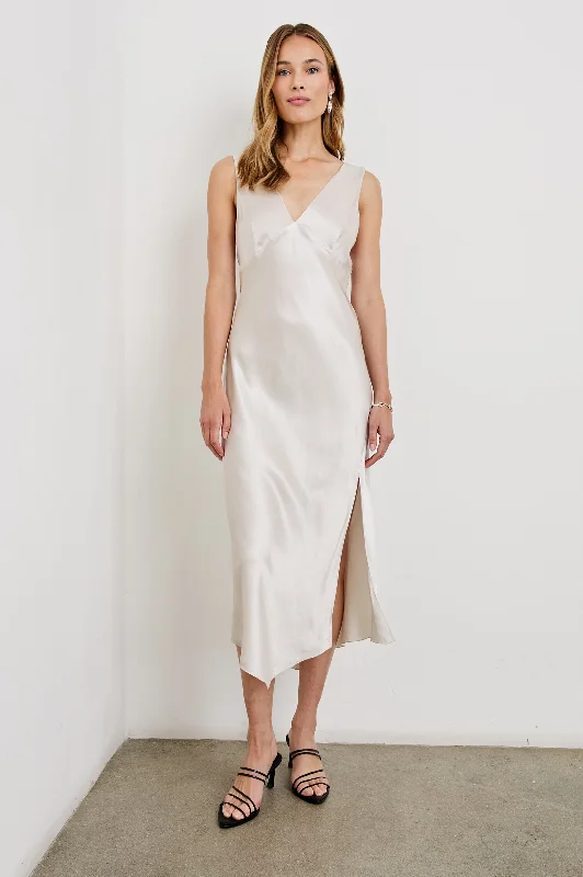 Women's Vacation Outfit MONIQUE DRESS - IVORY
