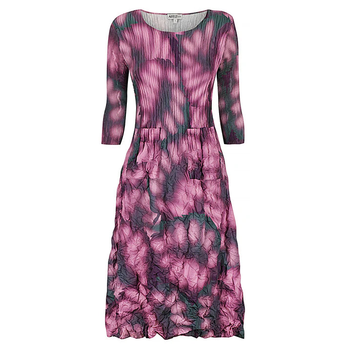 Casual Weekend Relaxed Style Alquema Glossy Purple Leaf Smash Pocket Dress