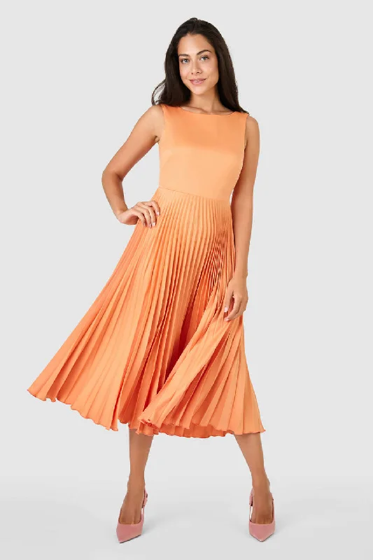 Boho Chic Fashion Clementine Pleated Dress (Peach)