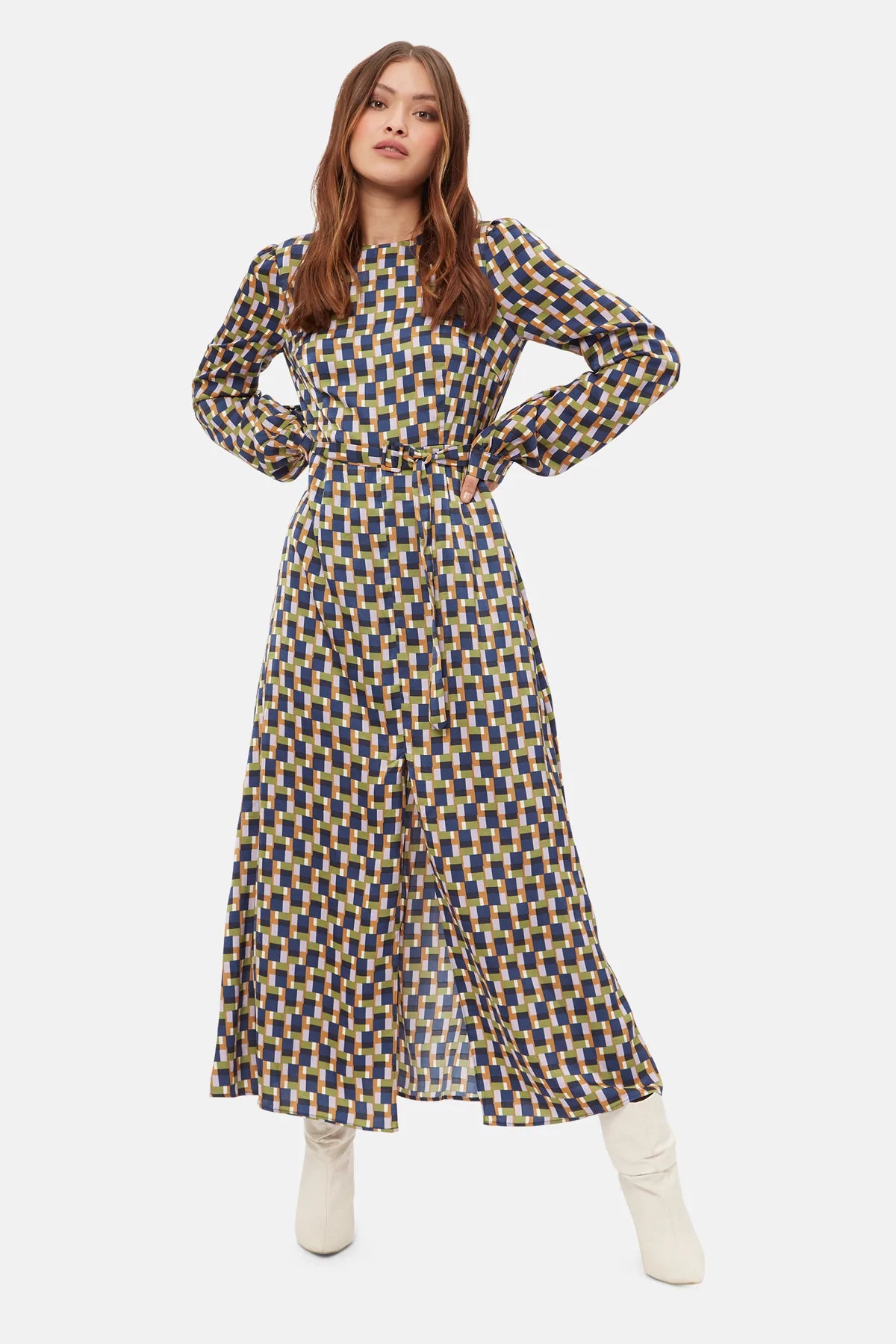 Seasonal Wardrobe Refresh – Shop Stylish Looks For Less Traffic People Droll Dress