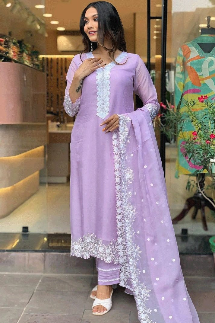 Best Seller Beautiful Georgette Light Purple Colour Dress For Diwali