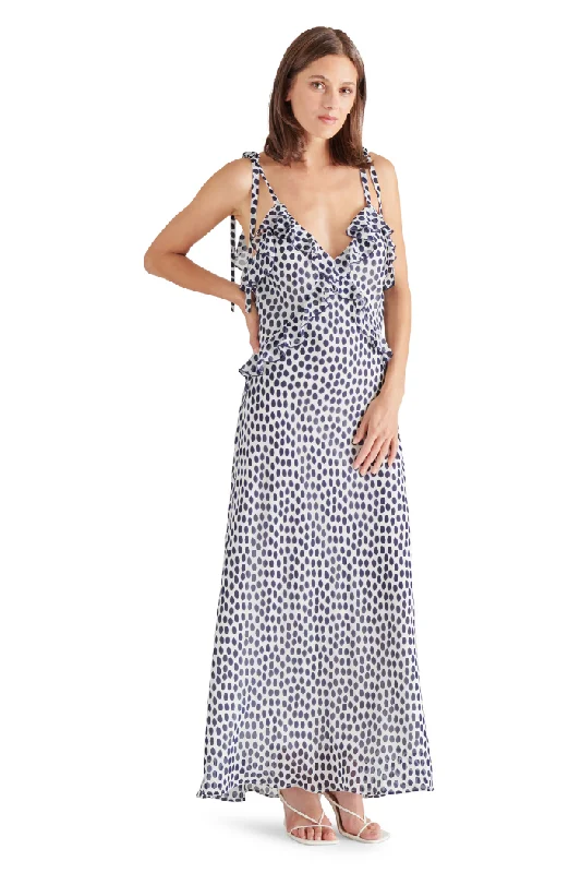 Women's Functional Outfit For Outdoor Activities Adalina Dress