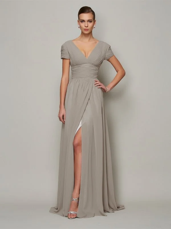 Women's Seasonal Attire A-Line/Princess V-neck Short Sleeves Long Chiffon Mother of the Bride Dresses Women's Seasonal Attire A-Line/Princess V-neck Short Sleeves Long Chiffon Mother of the Bride Dresses