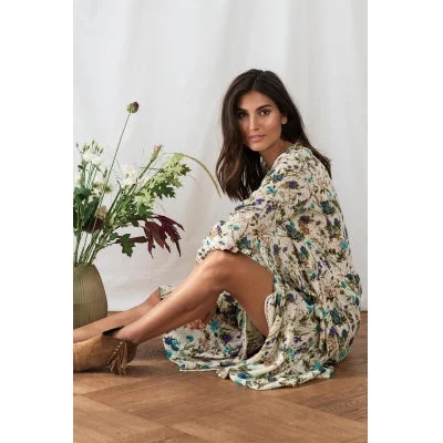 Refined Simplicity Lollys Laundry Kaia Dress