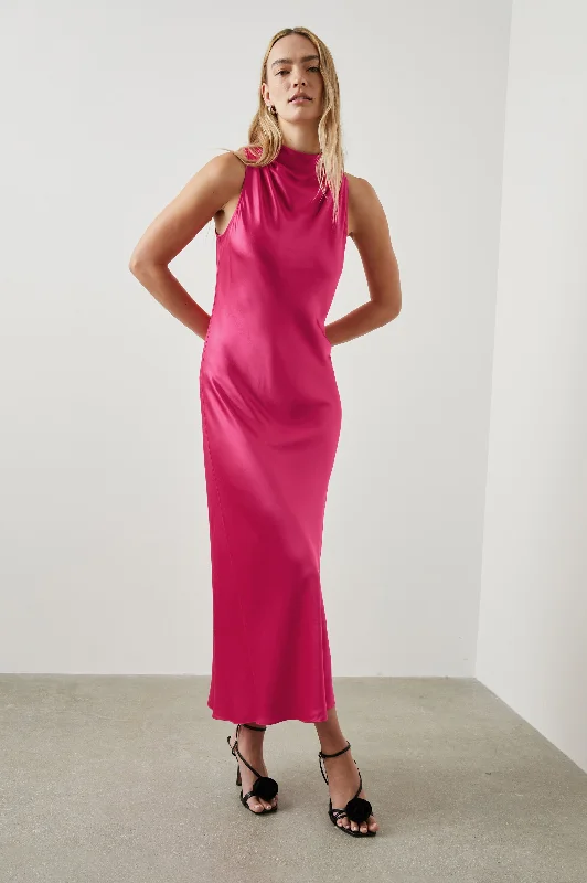 Crazy Discounts, Hurry Up SOLANA DRESS - MAGENTA