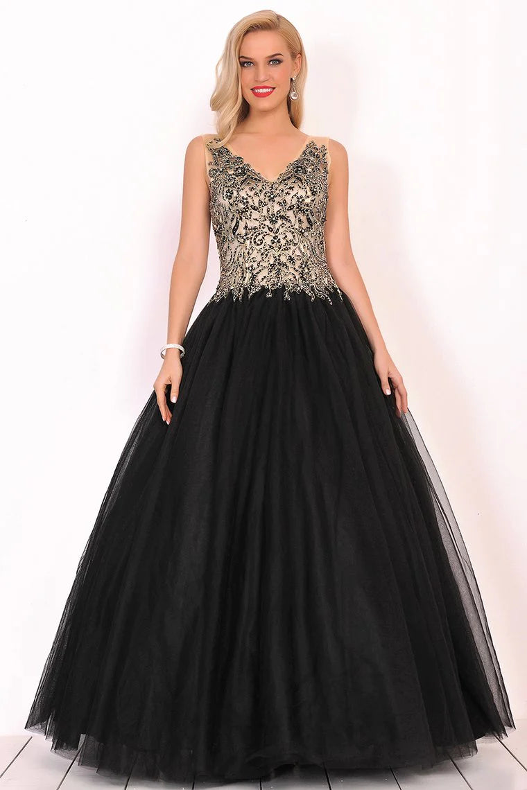 Eclectic Style Wardrobe New Arrival Quinceanera Dresses V Neck Tulle With Beading&Appliques