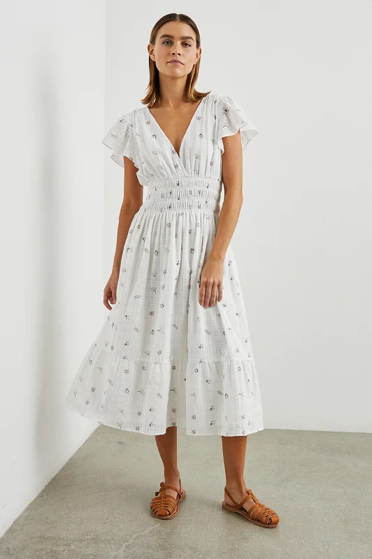Grab Romantic Date - Night Styles Now SEONA DRESS - LILAC ROSES