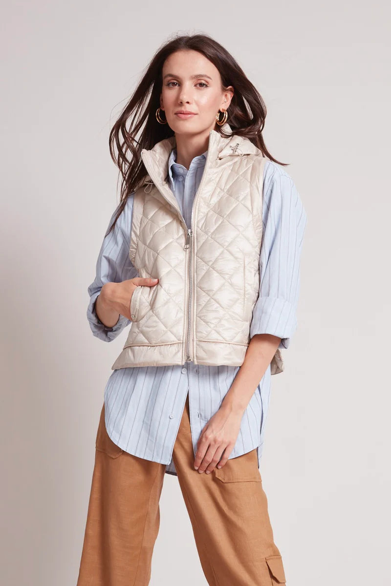 The Latest Fashion Trends Talia Quilted Gilet w/ Removable Hood - Champagne