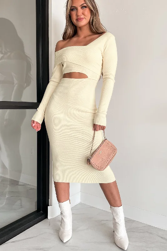 Women's Occasion Wear Apparel Fabulous Approach Asymmetric Cut-Out Bodycon Dress (Cream)