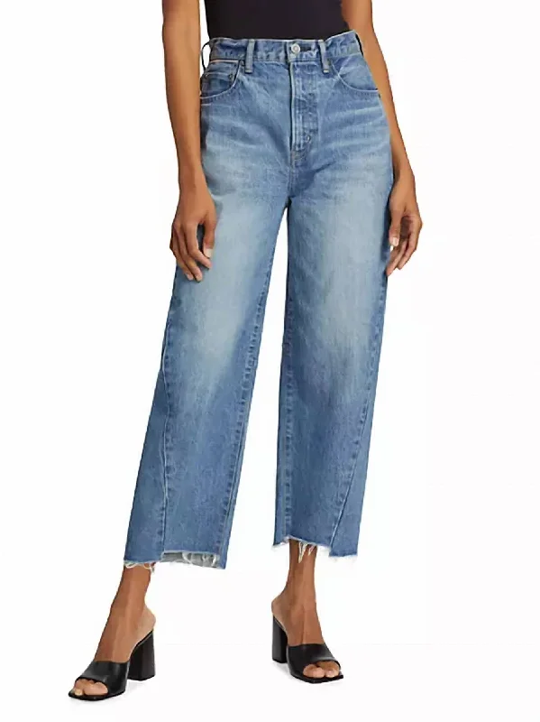 Fashionable Women's Outfit Cloverhill High-Rise Wide-Leg Crop Jeans In Light Blue
