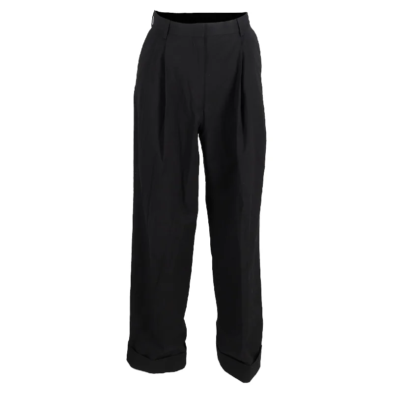 Stylish Women's Outfit Dries Van Noten Pleated High-Waist Wide-Leg Trousers in Black Wool