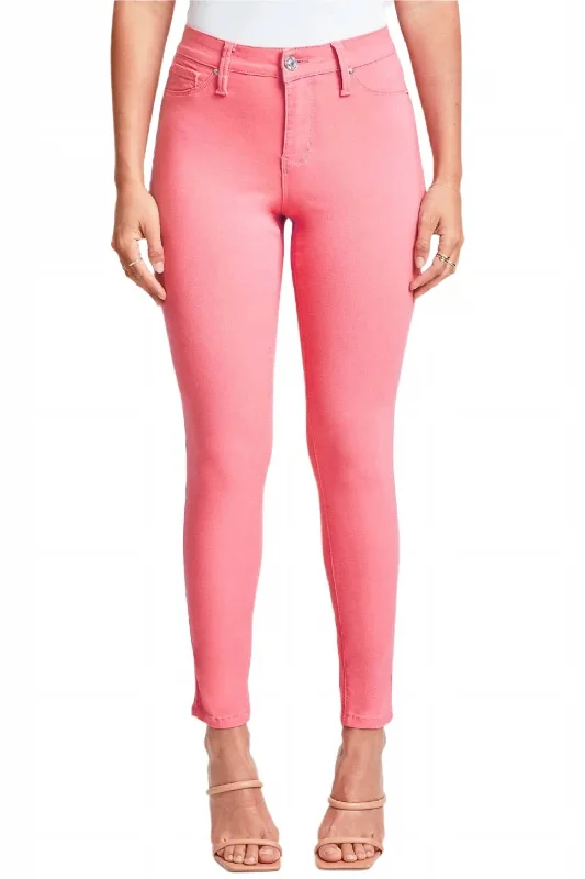 Women's Casual Attire Hyperstretch Skinny Jeans In Shell Pink