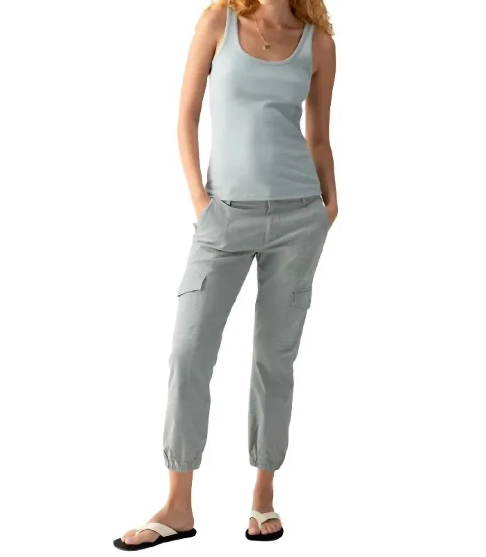 Women's Vintage-Inspired Outfit Rebel Pants In Eucalyptus