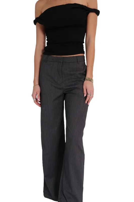 Stylish Women's Outfit In The Office Trouser Pants In Charcoal