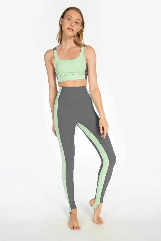 Women's Holiday Apparel Mix Color Neo Stirrup Legging